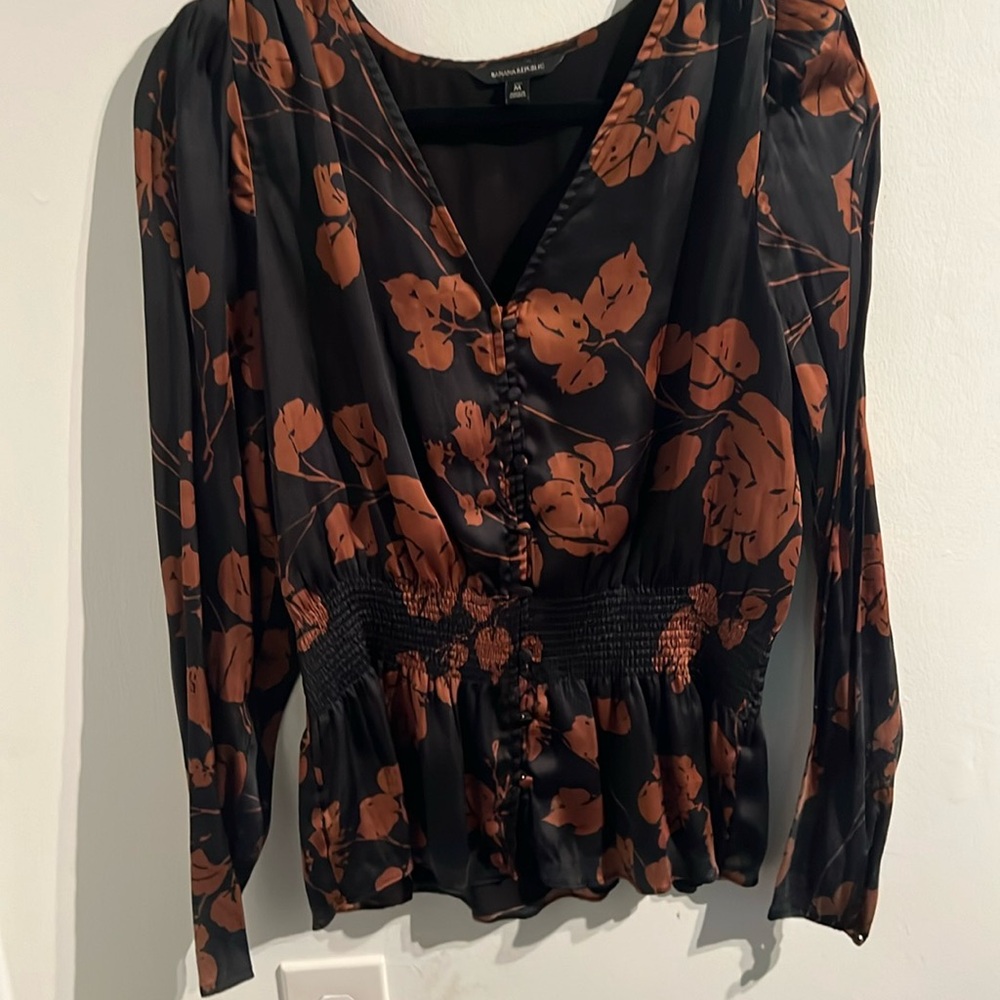 Banana Republic Blouse | Medium Tall